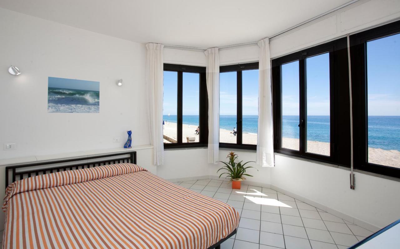 Residence Le Dune Club Вариготти Экстерьер фото
